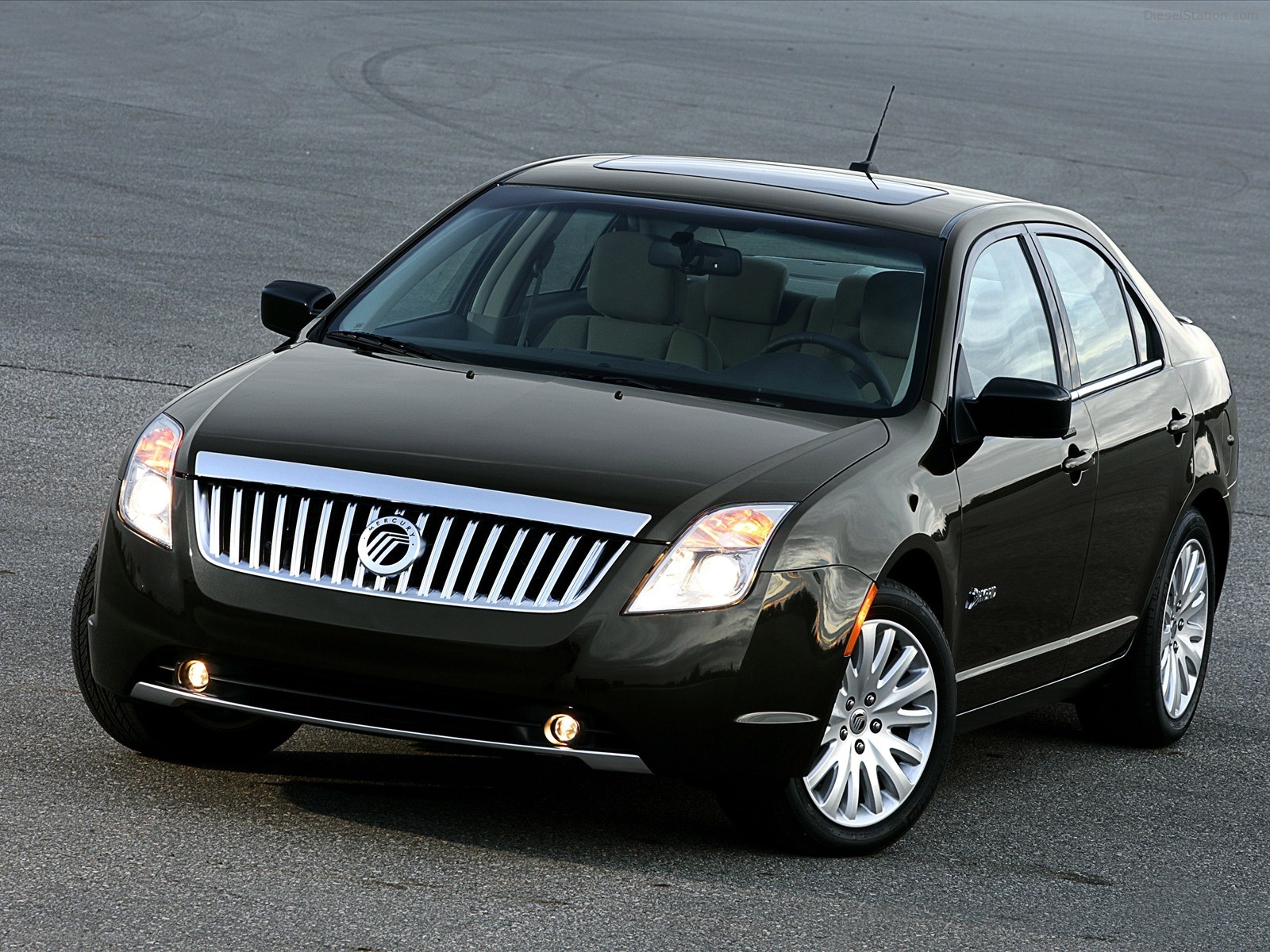 Mercury Milan Hybrid 2010