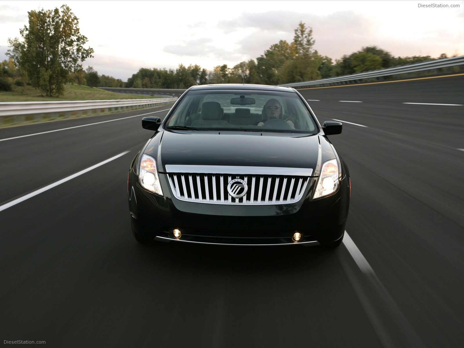 Mercury Milan Hybrid 2010