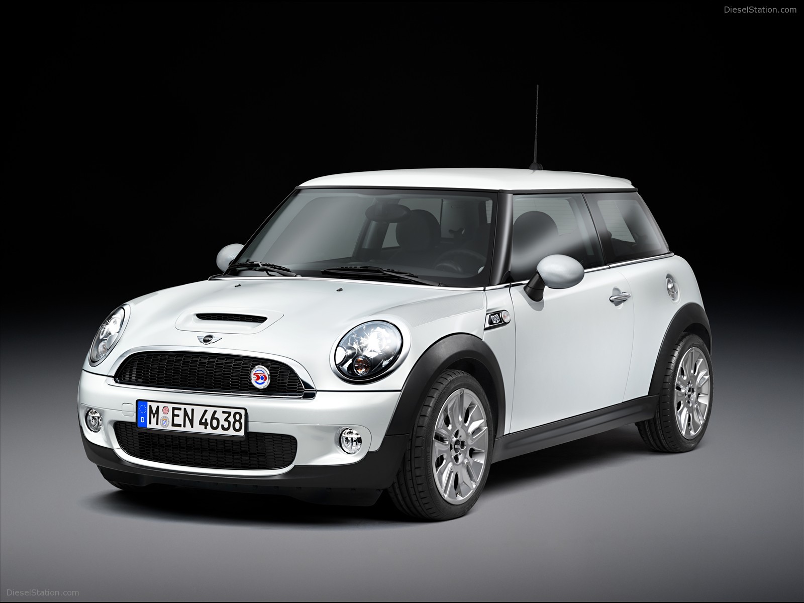 Mini 50 Camden Special Edition