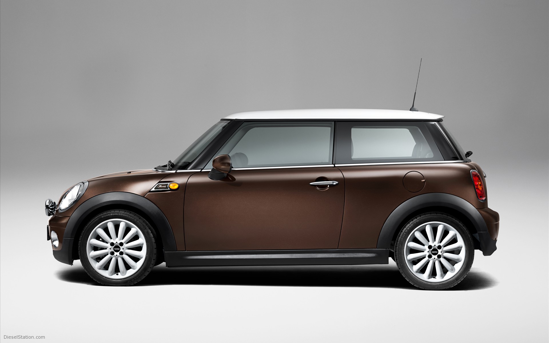 Mini 50 Mayfair Special Edition