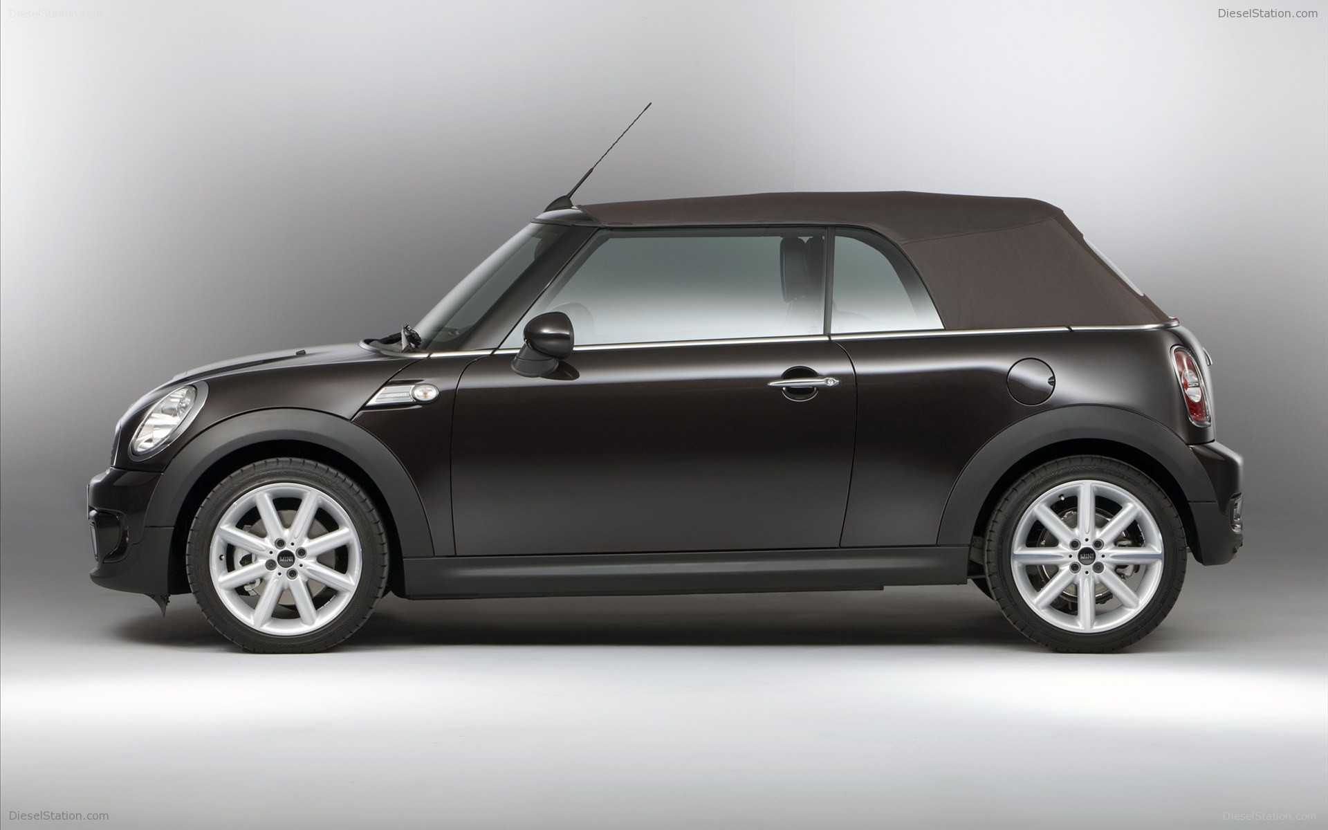 Mini Convertible Highgate 2012