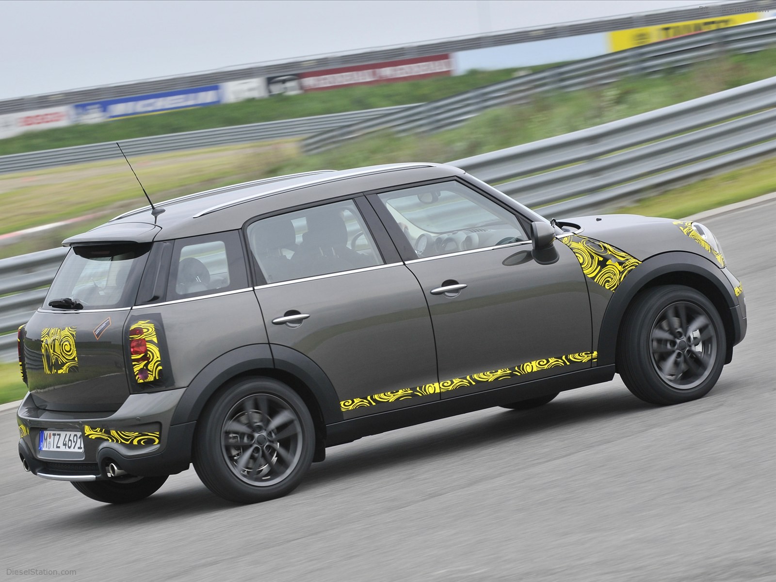 Mini Countryman Preview