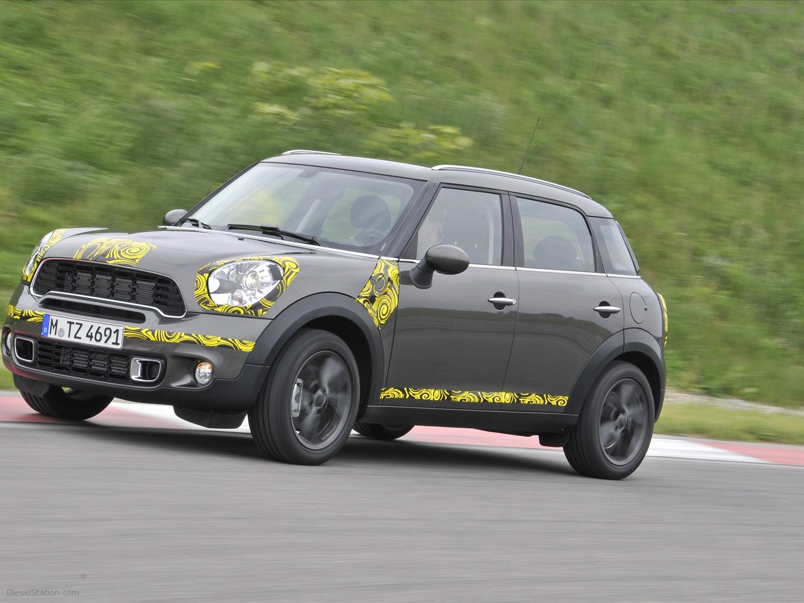 Mini Countryman Preview