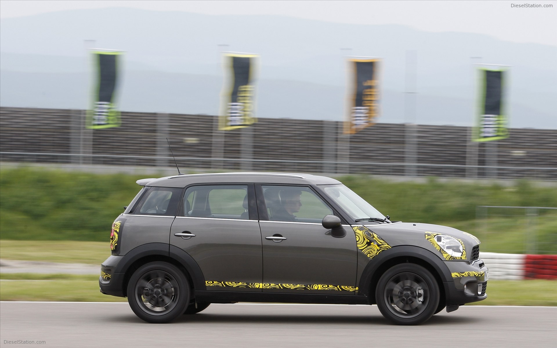 Mini Countryman Preview