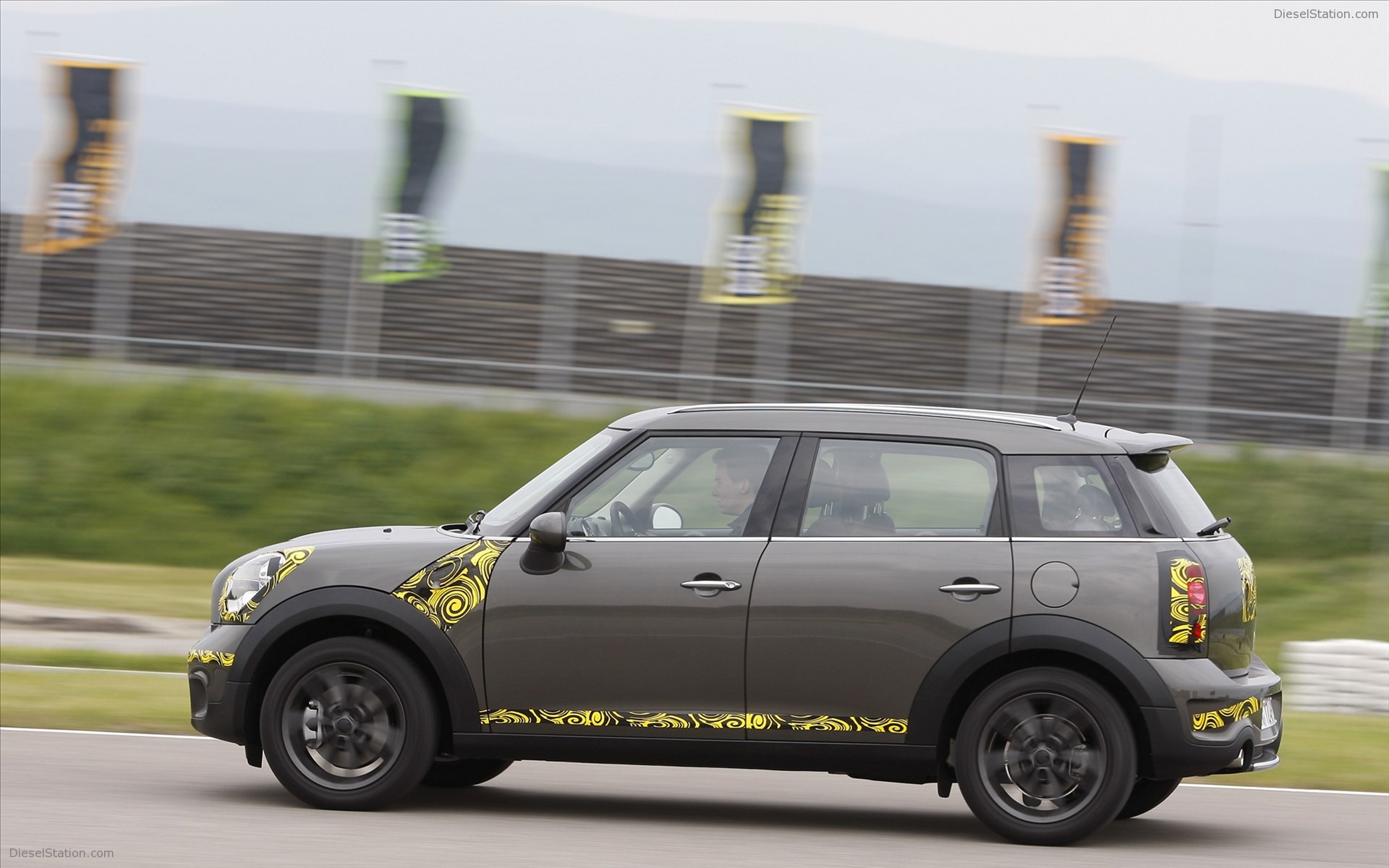 Mini Countryman Preview