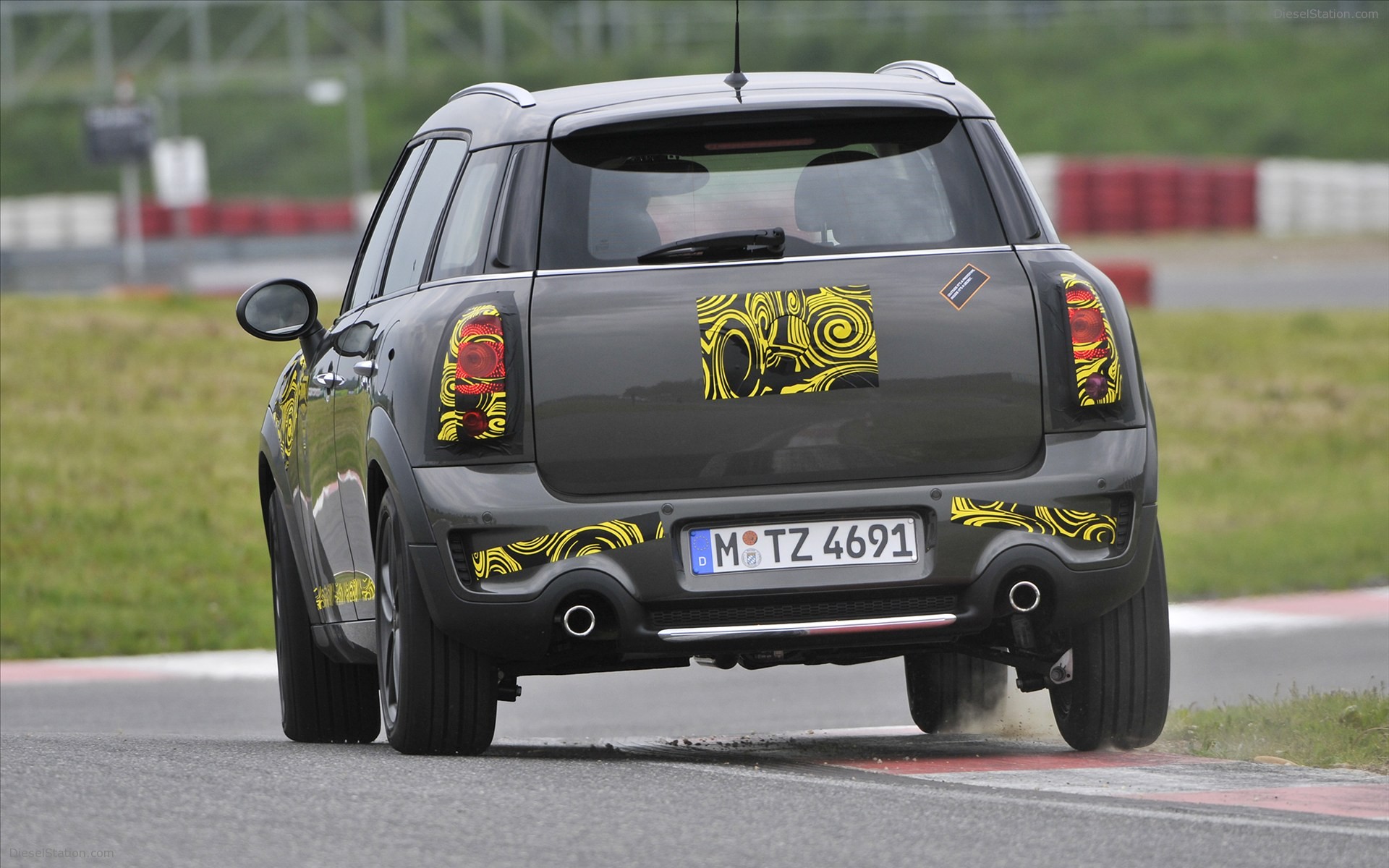 Mini Countryman Preview