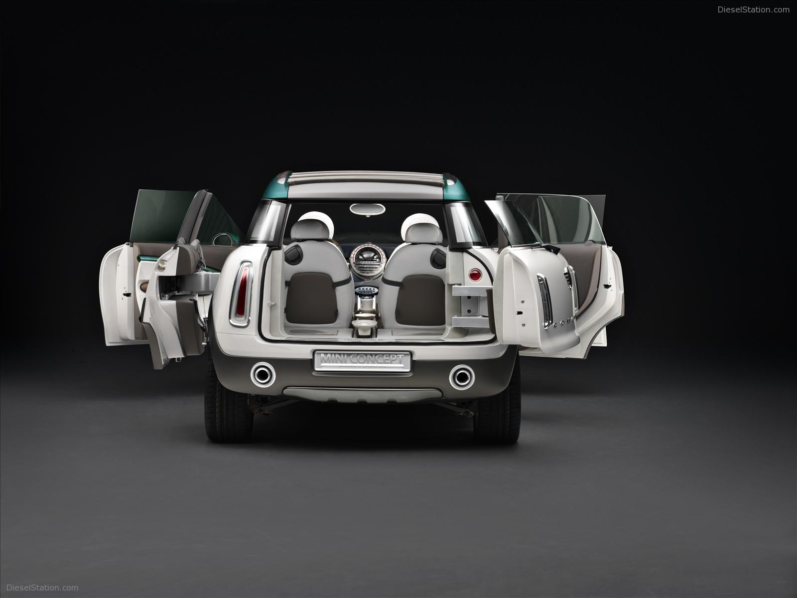 Mini Crossover Concept Car 2009