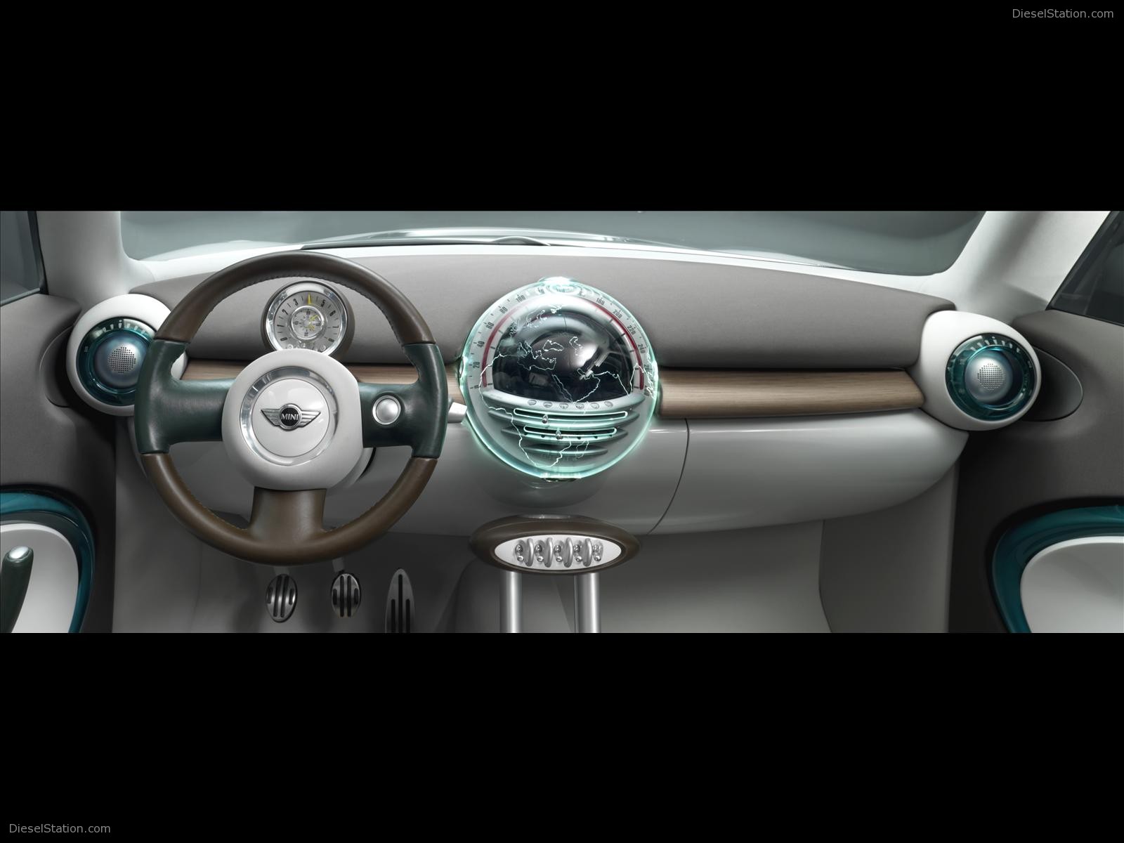 Mini Crossover Concept Car 2009