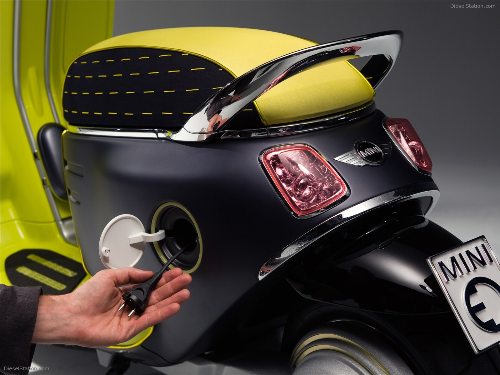 MINI Scooter E Concept