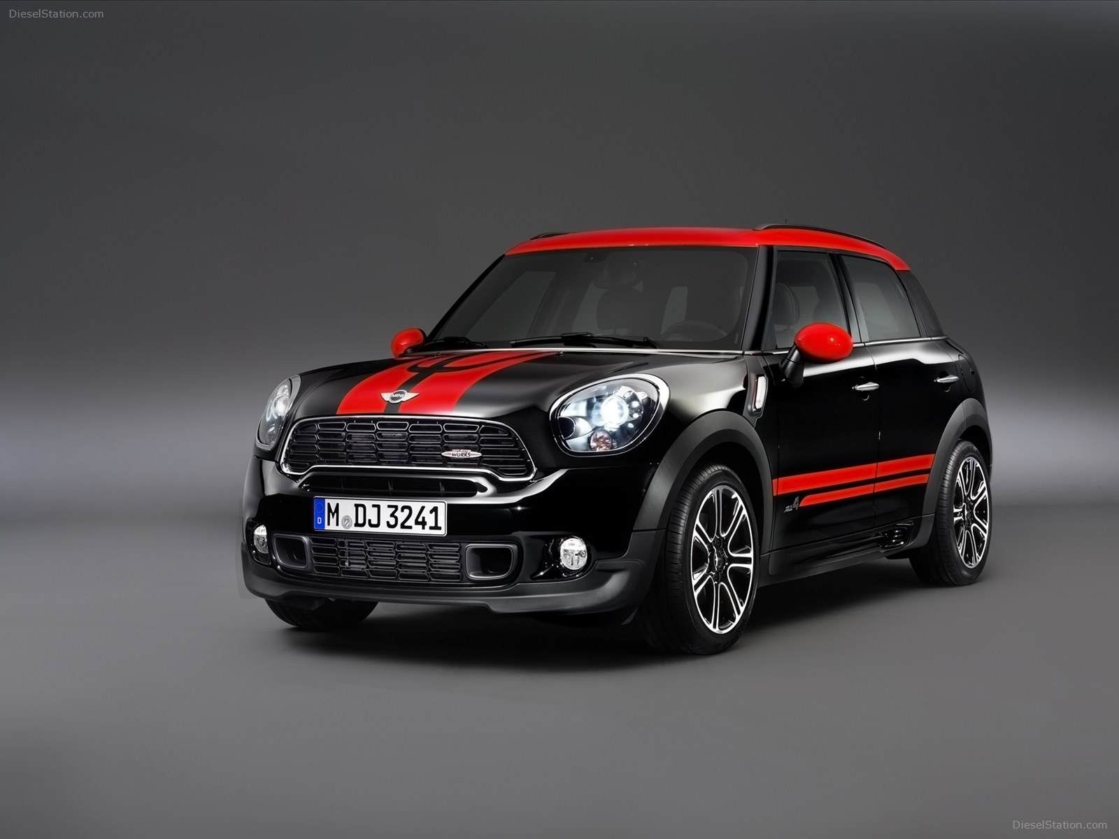 MINI John Cooper Works Countryman 2013
