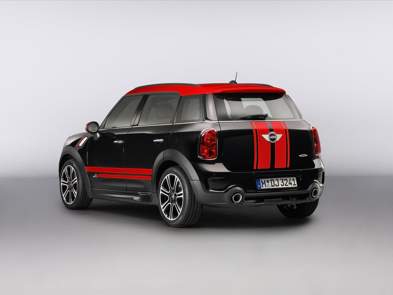 MINI John Cooper Works Countryman 2013