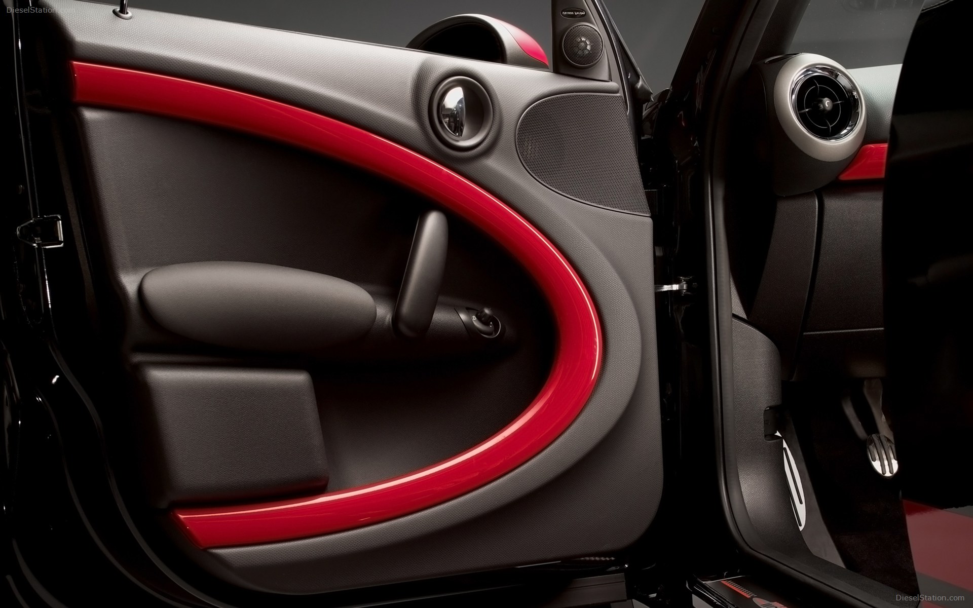 MINI John Cooper Works Countryman 2013