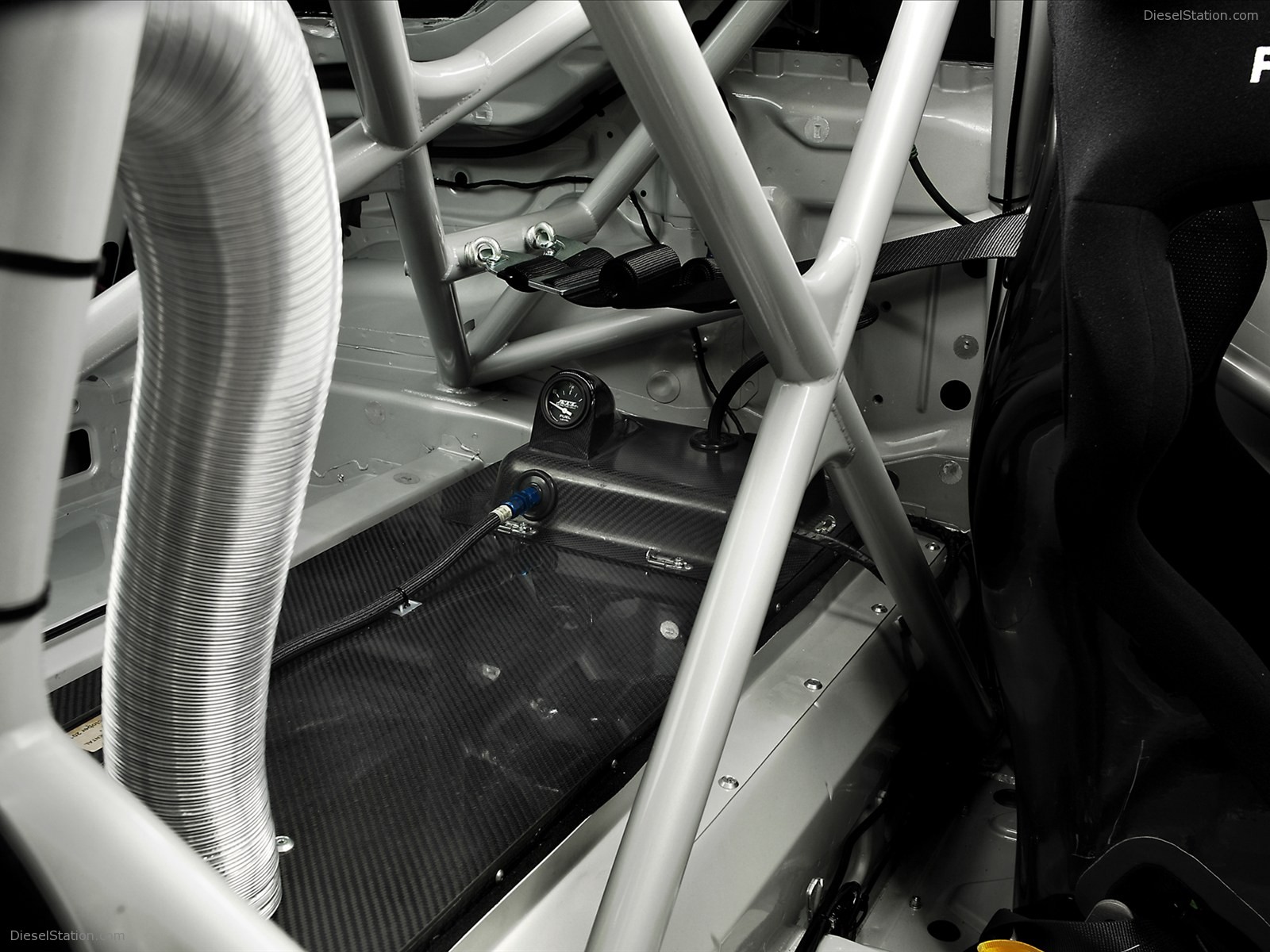 Mini John Cooper Works Coupe Endurance 2011 Mini John Cooper Works Coupe Endurance 2011
