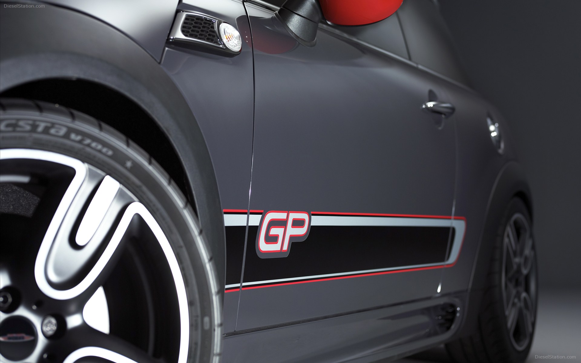 MINI John Cooper Works GP 2013