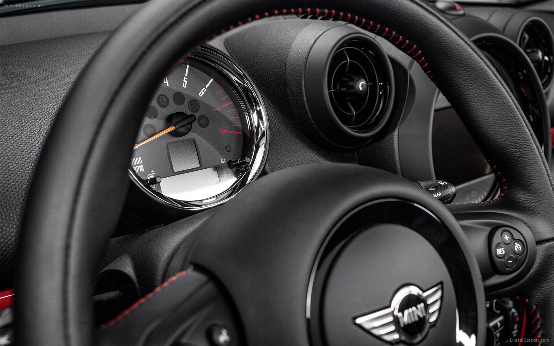 MINI John Cooper Works Paceman 2014