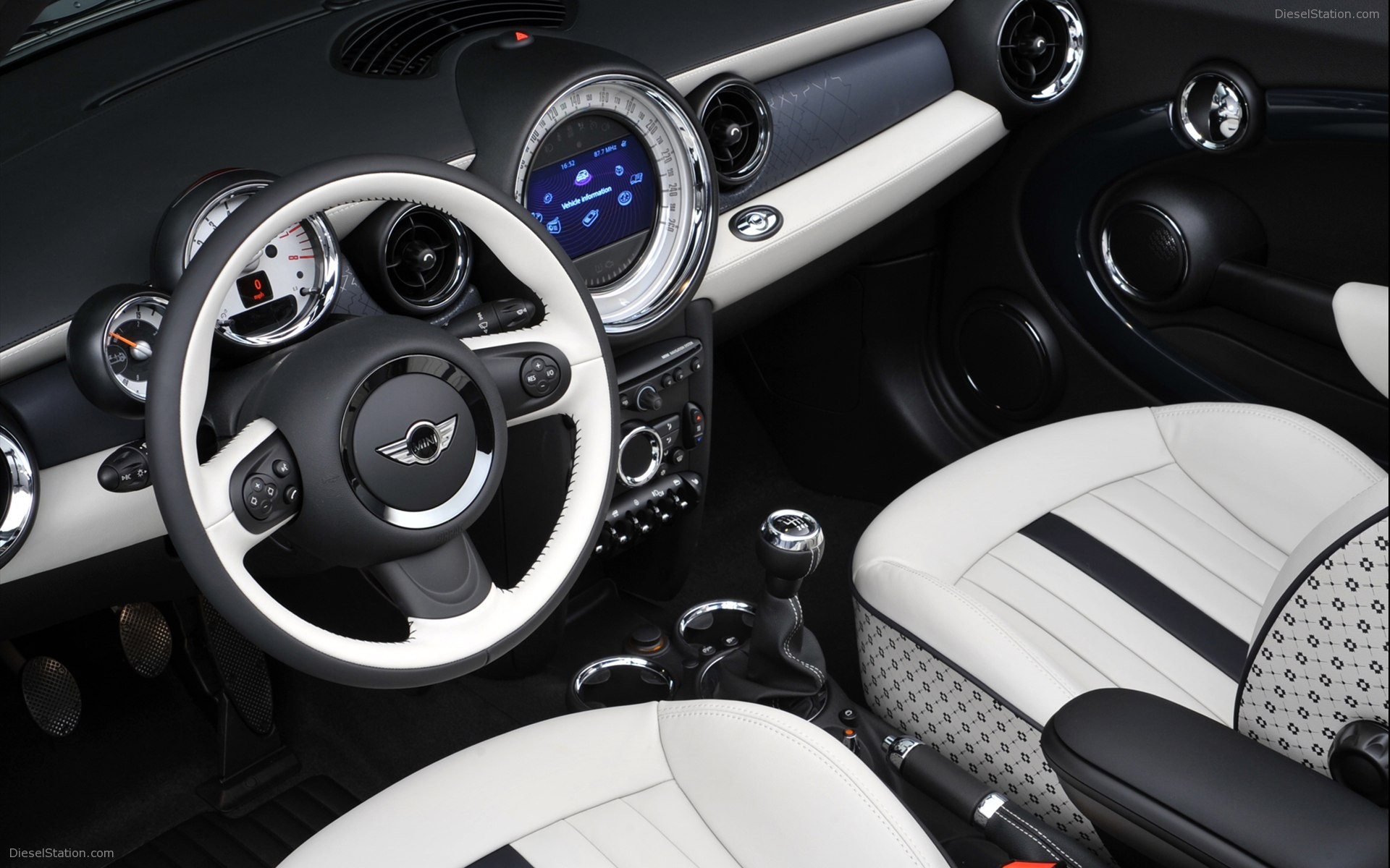MINI Two Millionth MINI Milestone 2012