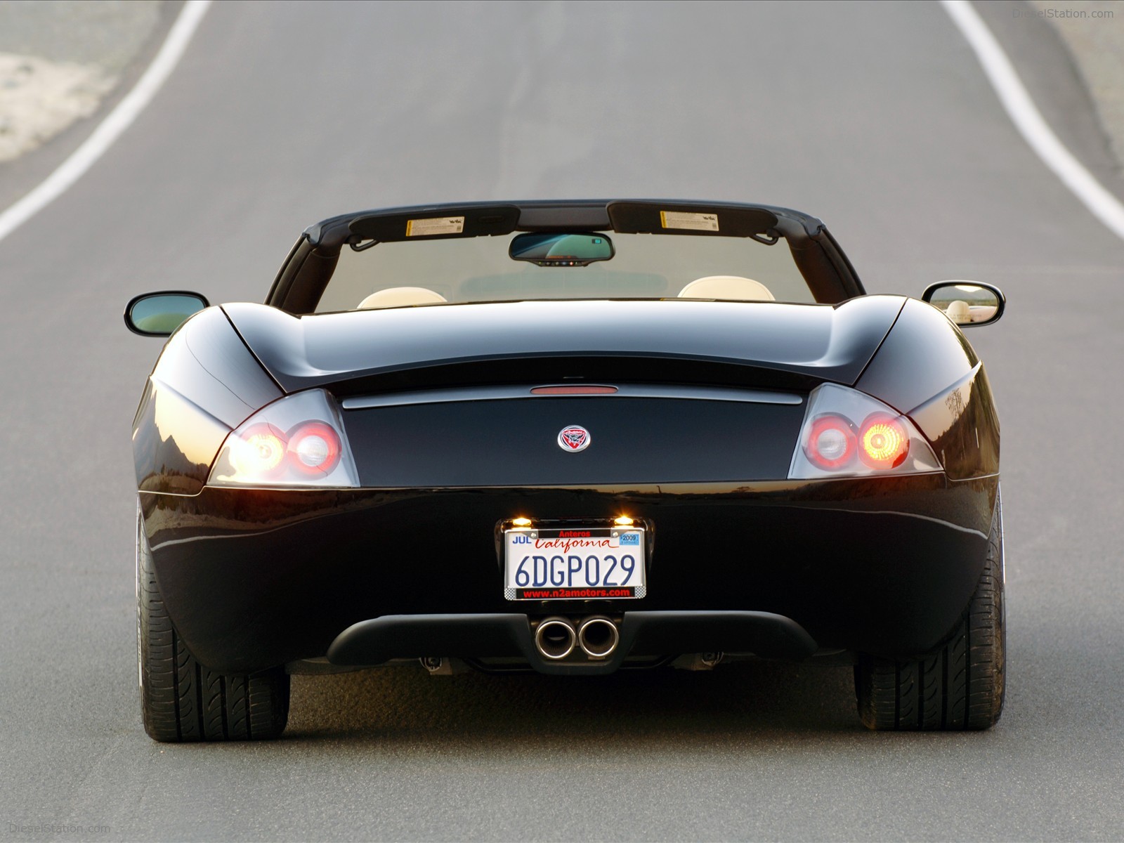Anteros Coupe and Roadster by n2a Motors