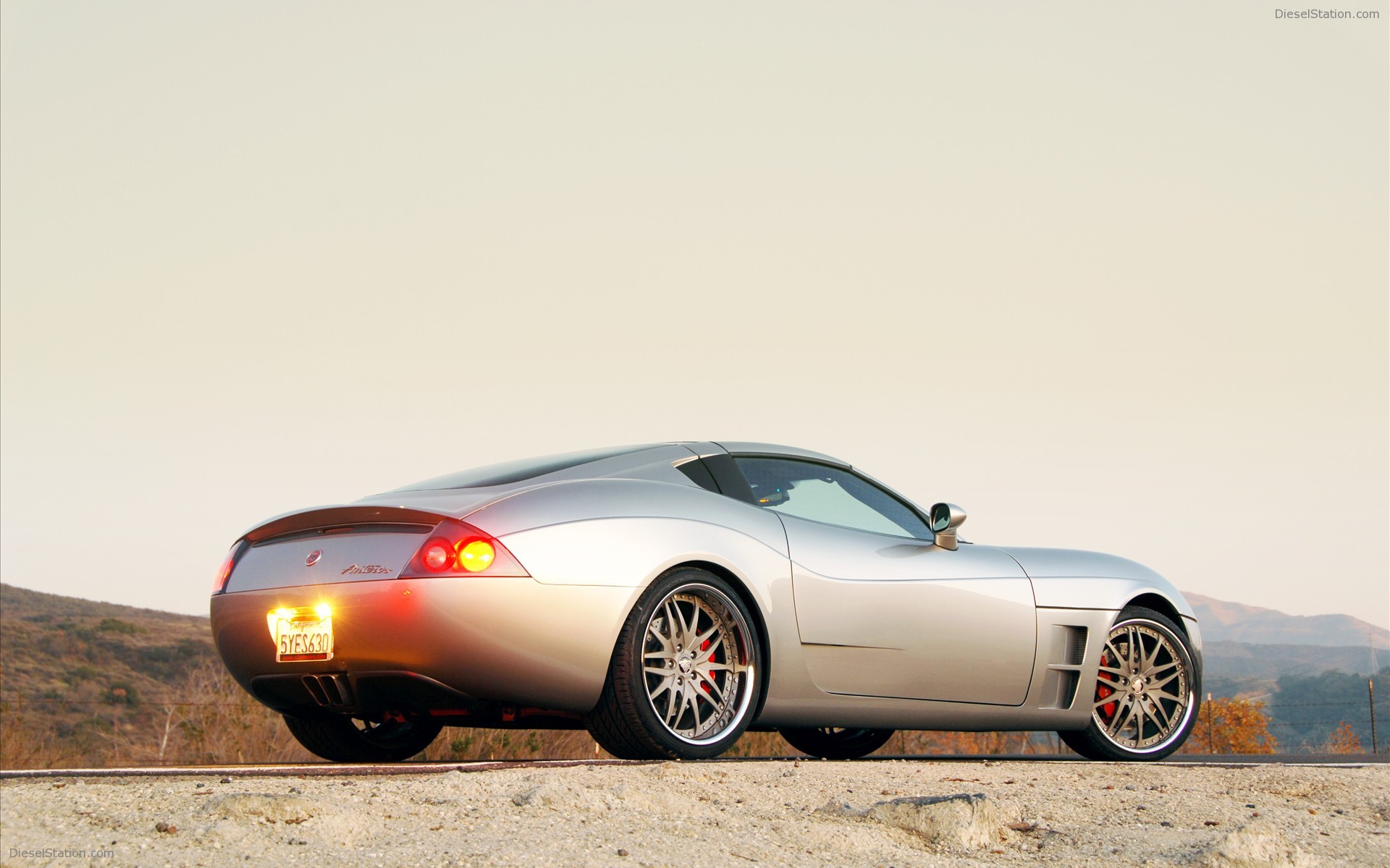 Anteros Coupe and Roadster by n2a Motors