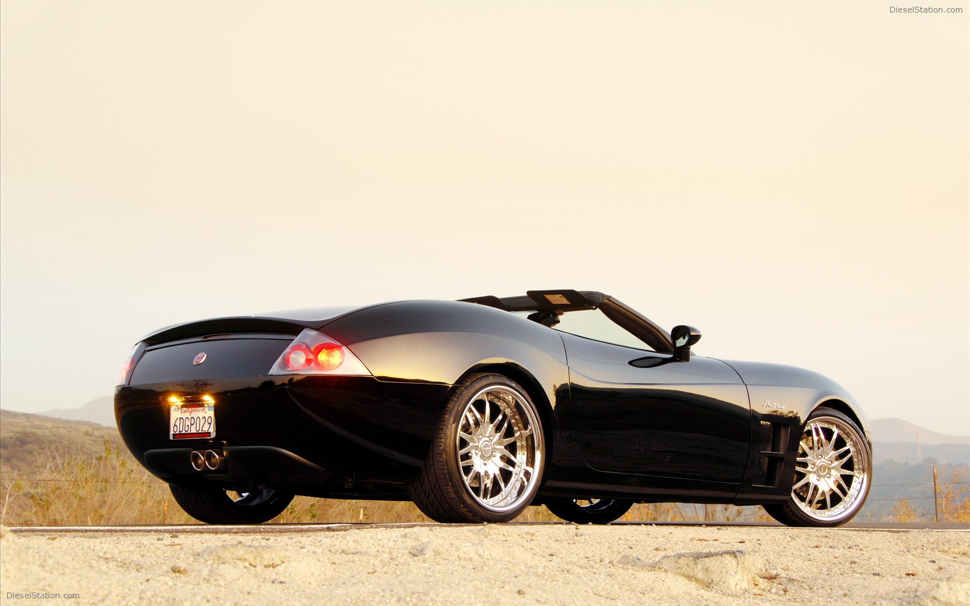 Anteros Coupe and Roadster by n2a Motors