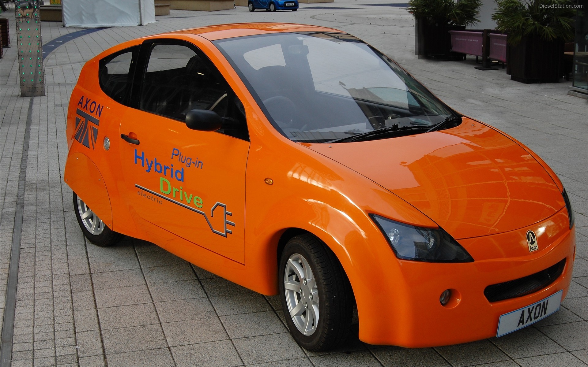 Axon 8080 Plug-In Hybrid