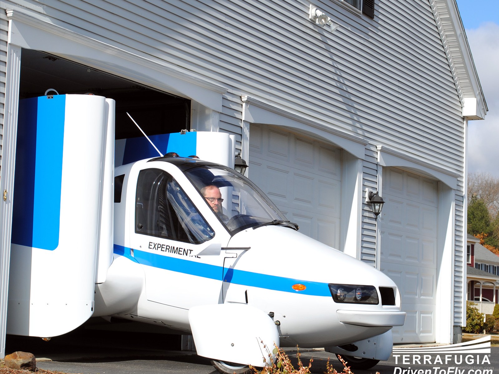 Terrafugia Transition Flying Car
