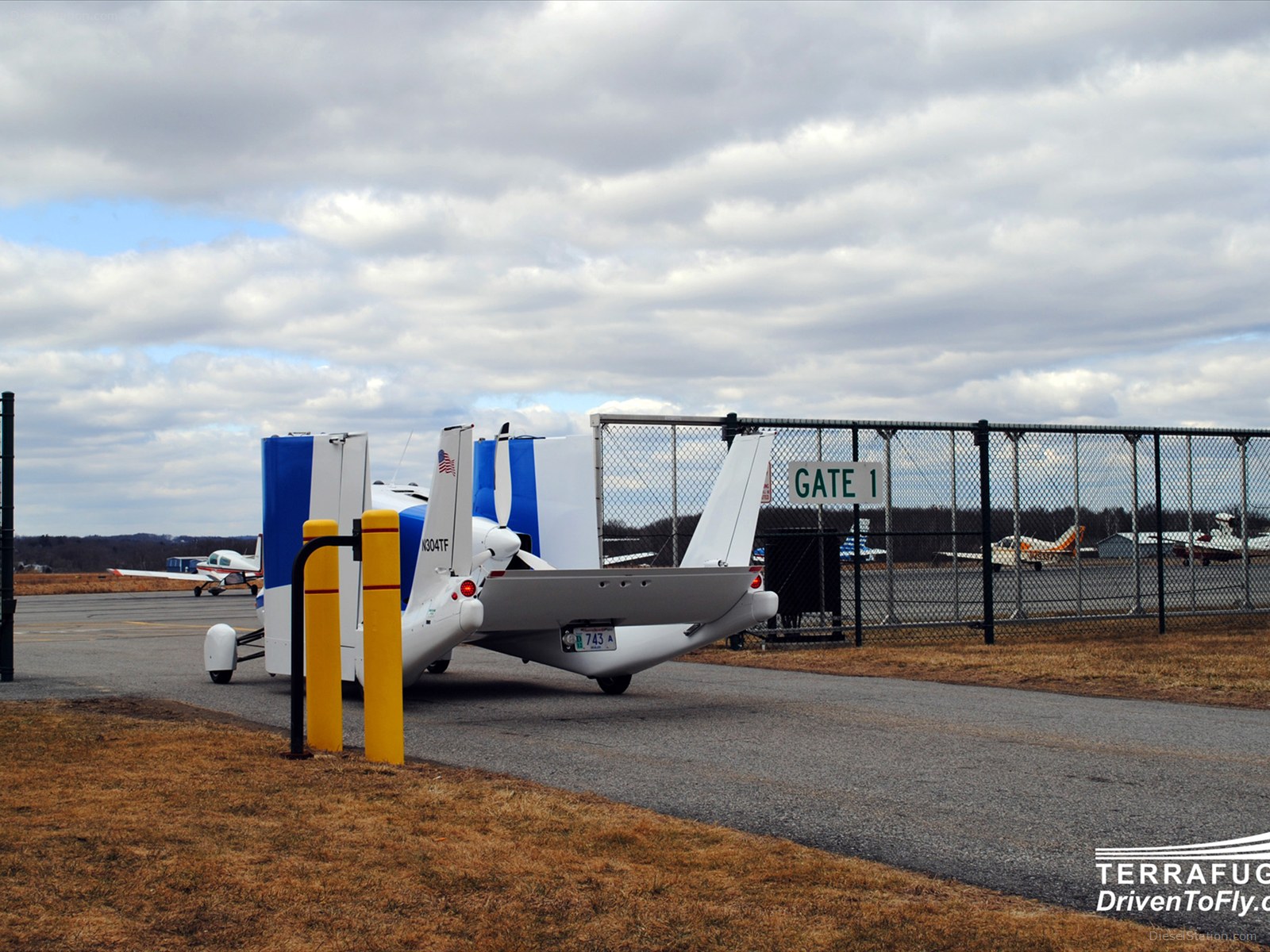 Terrafugia Transition Flying Car