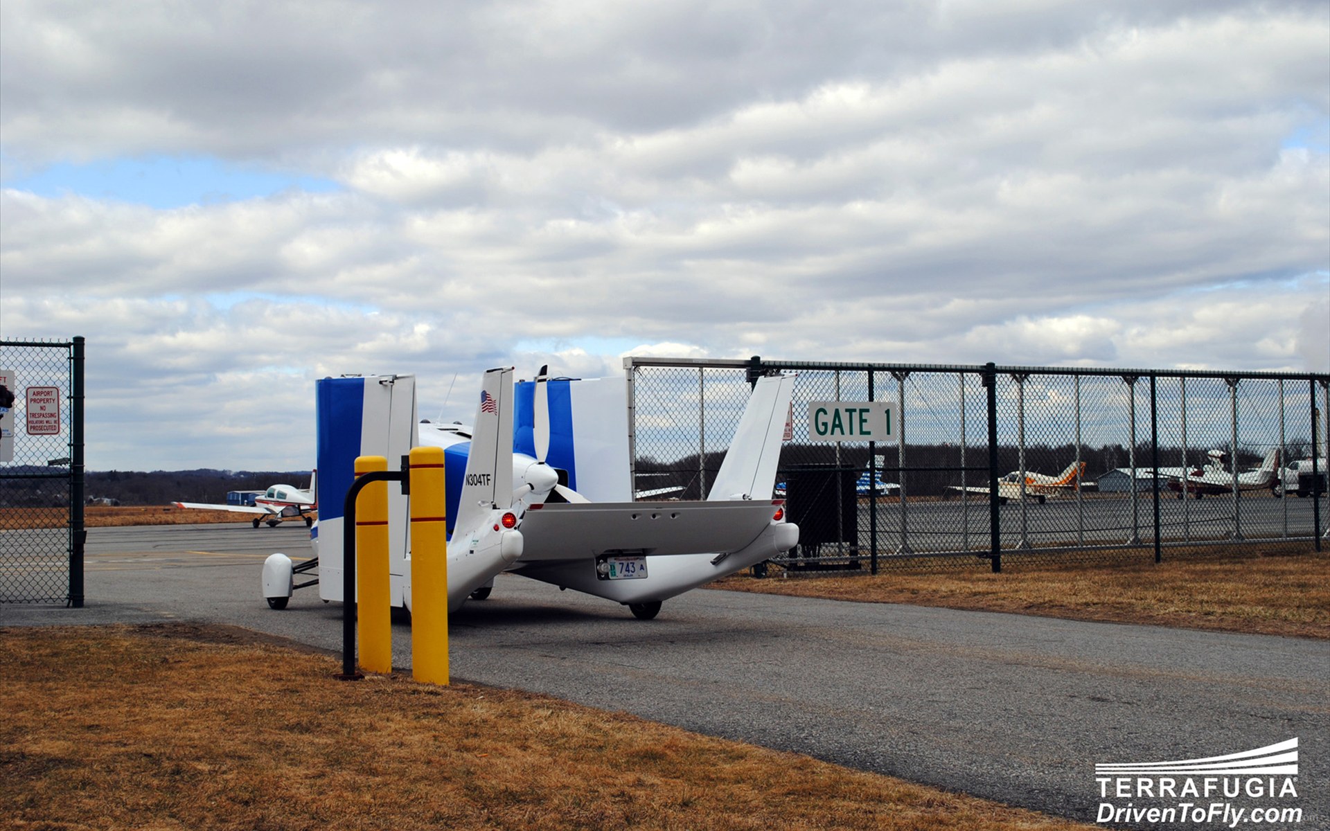 Terrafugia Transition Flying Car