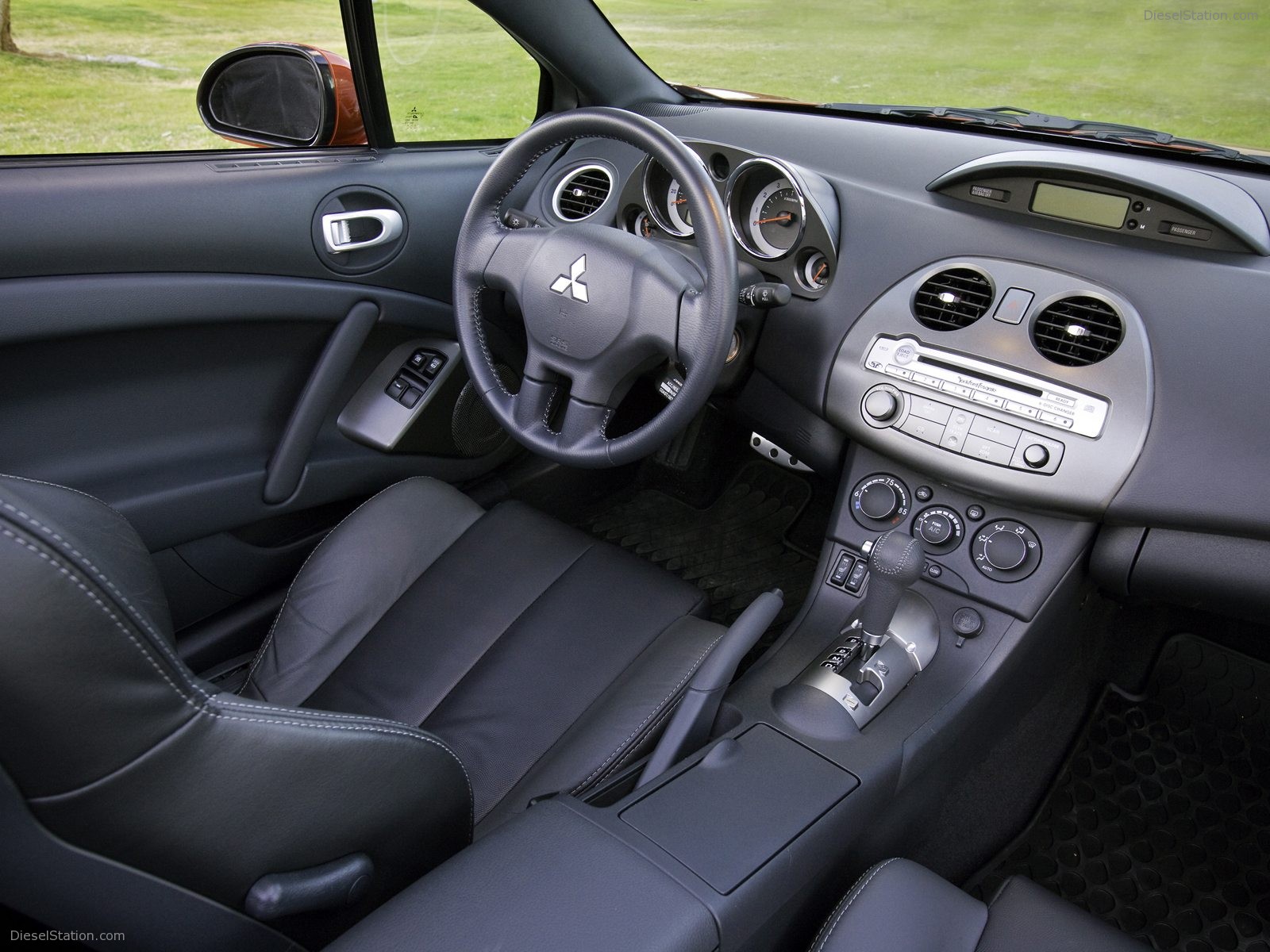 Mitsubishi Eclipse Spyder (2009)