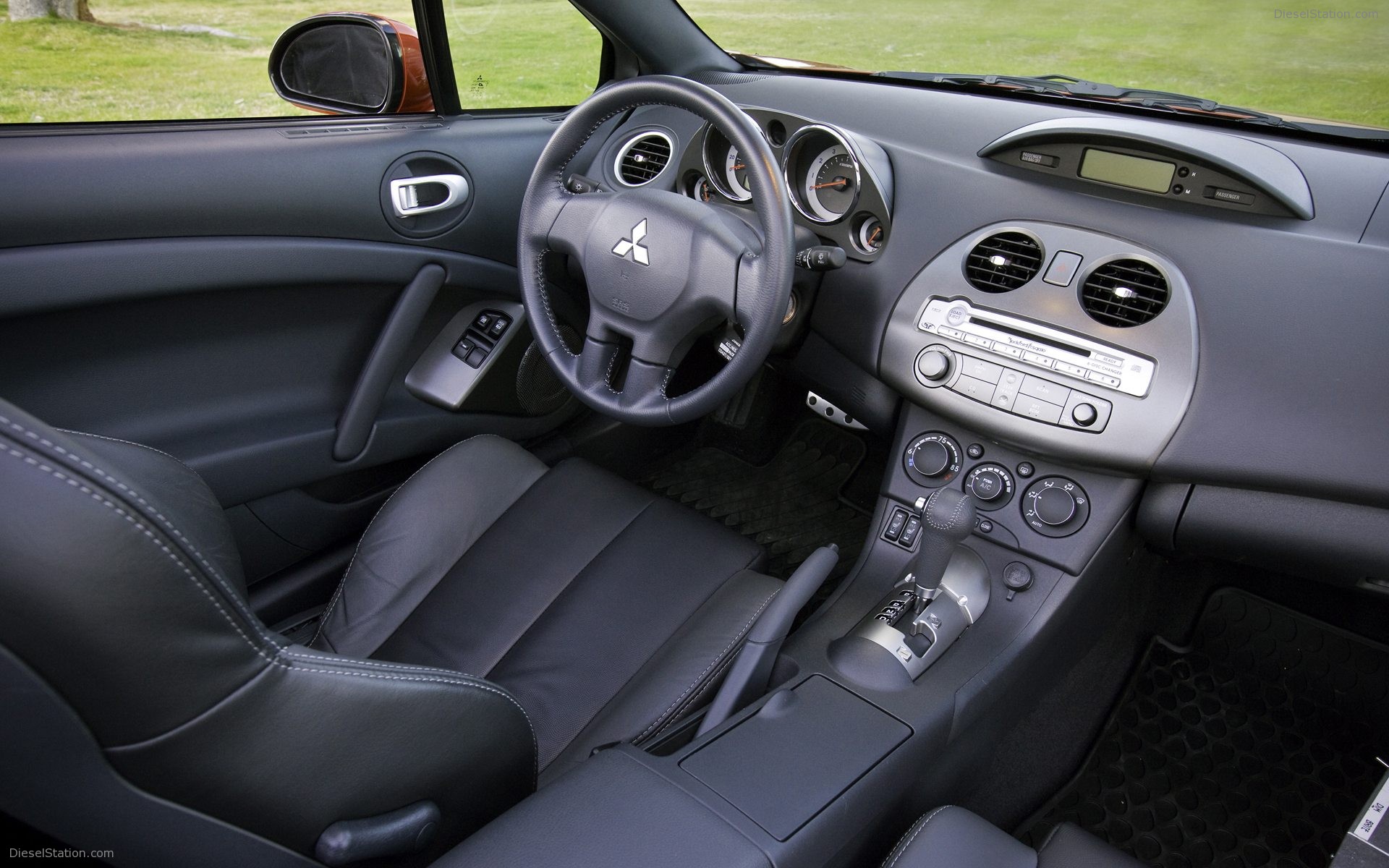 Mitsubishi Eclipse Spyder (2009)