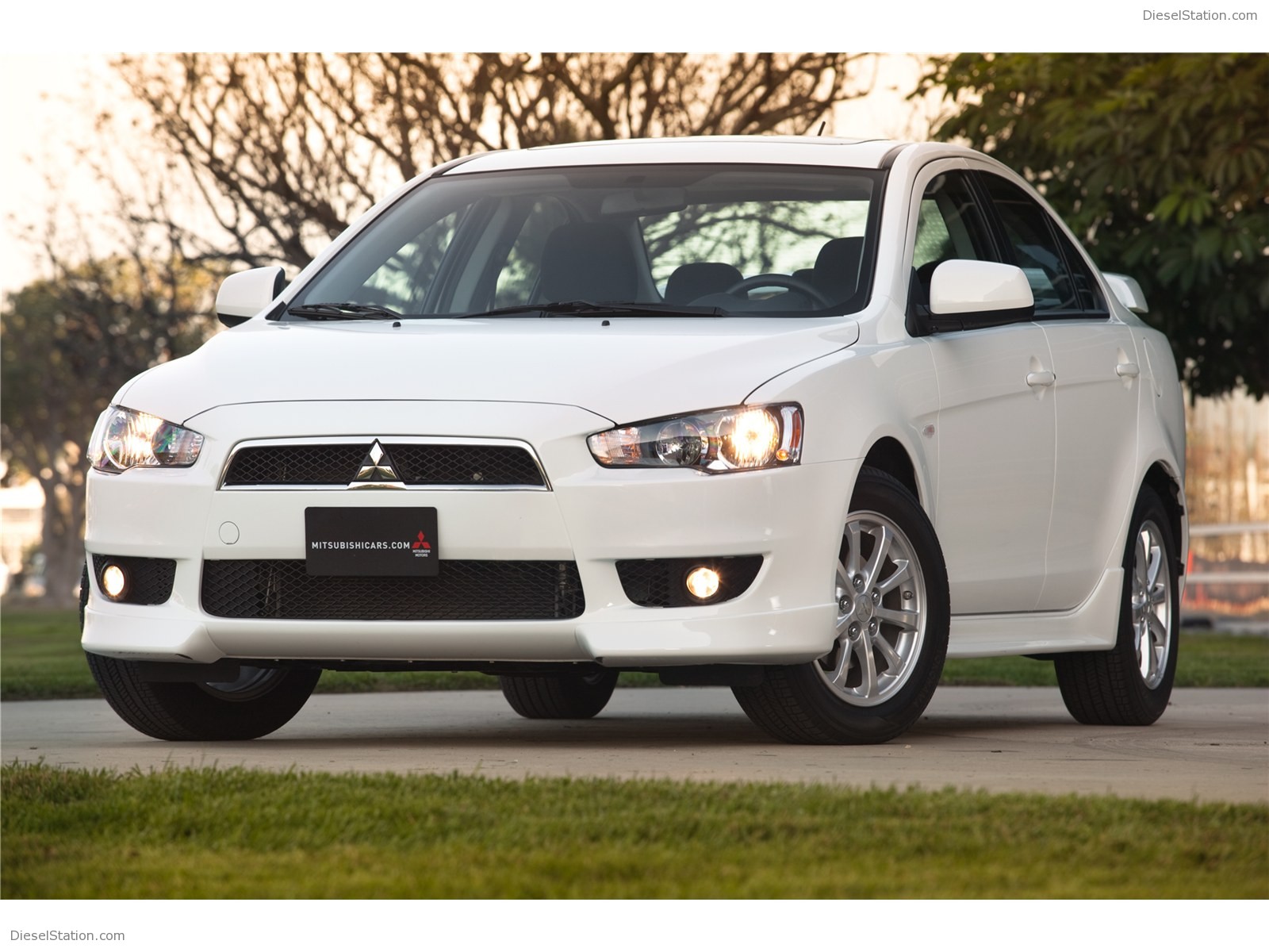 MItsubishi Lancer ES 2011