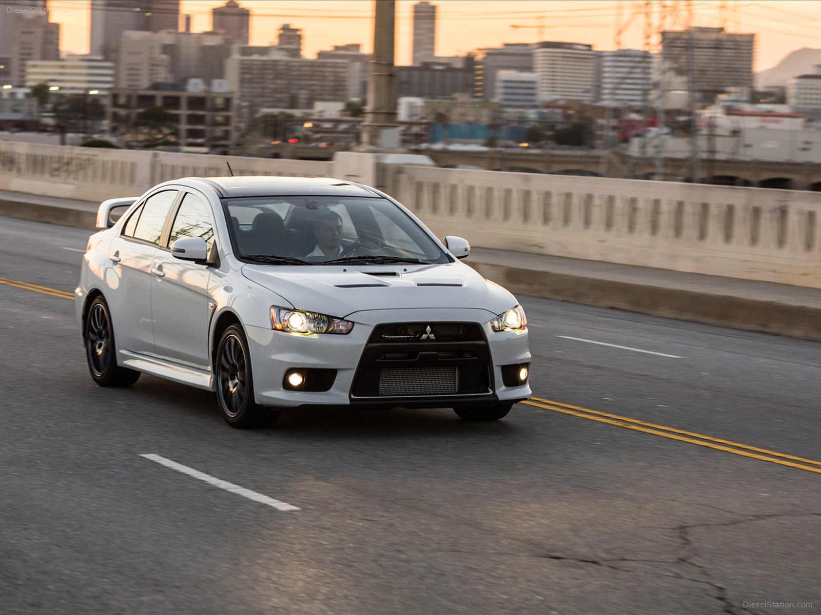 Mitsubishi Lancer Evolution Final Edition 2015 Mitsubishi Lancer Evolution Final Edition 2015