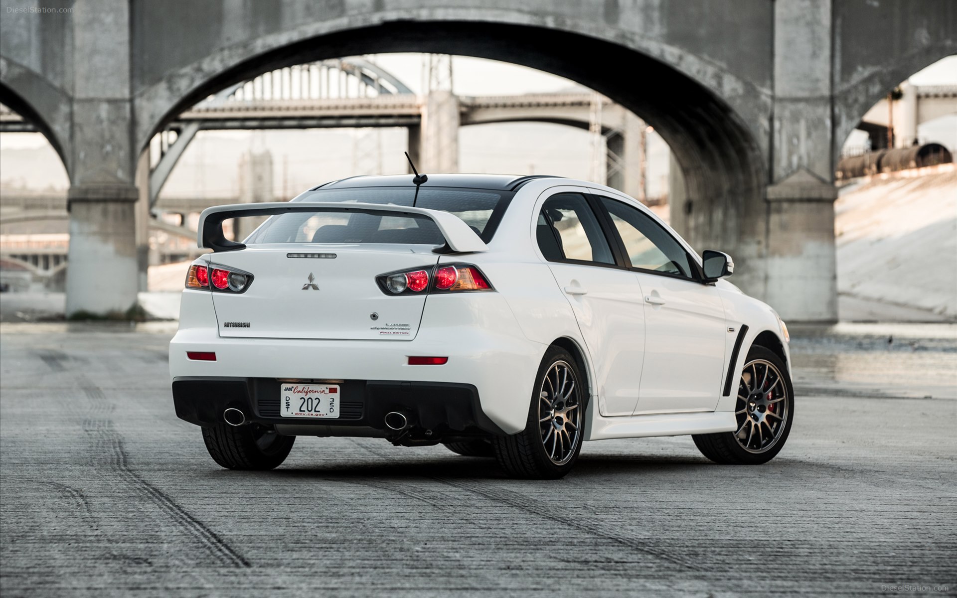Mitsubishi Lancer Evolution Final Edition 2015 Mitsubishi Lancer Evolution Final Edition 2015