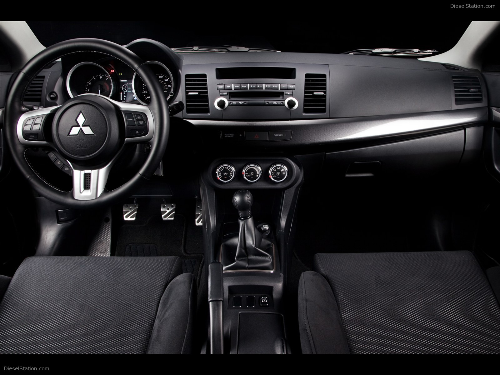 Mitsubishi Lancer Evolution GSR 2010