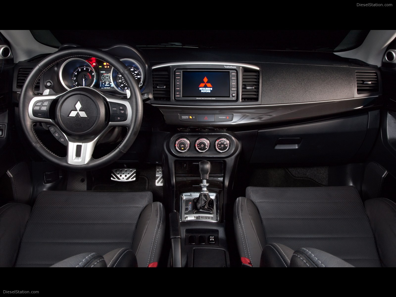 Mitsubishi Lancer Evolution MR Touring 2010 Mitsubishi Lancer Evolution MR Touring 2010