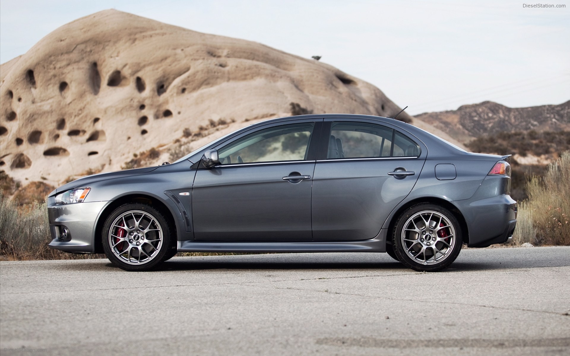 Mitsubishi Lancer Evolution MR Touring 2010 Mitsubishi Lancer Evolution MR Touring 2010