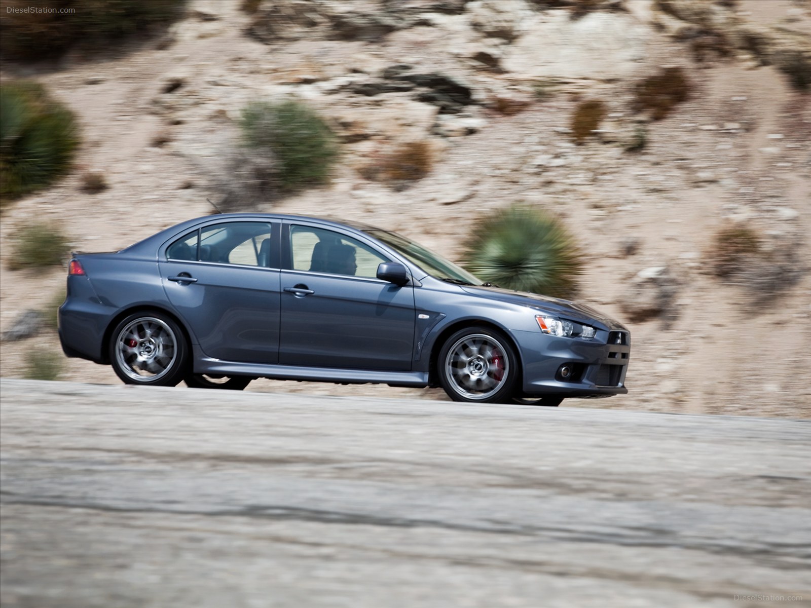 Mitsubishi Lancer Evolution MR Touring 2013 Mitsubishi Lancer Evolution MR Touring 2013