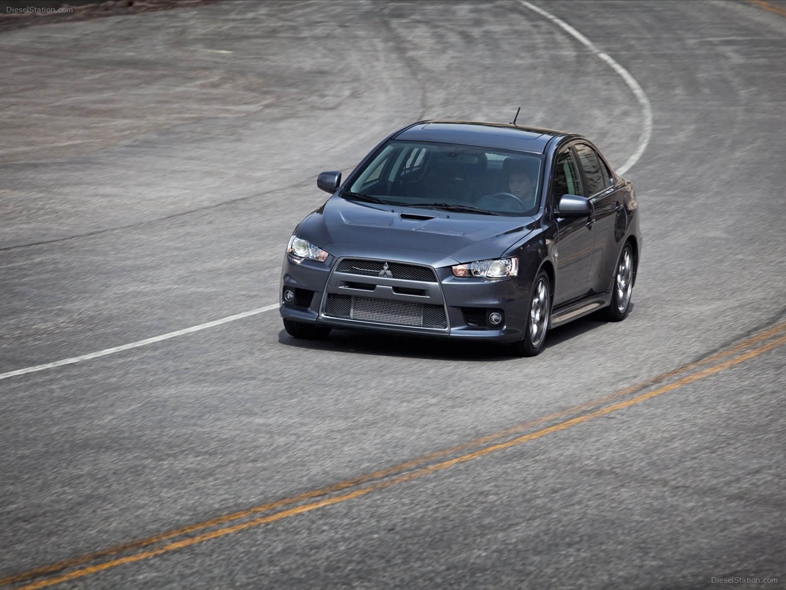 Mitsubishi Lancer Evolution MR Touring 2013 Mitsubishi Lancer Evolution MR Touring 2013