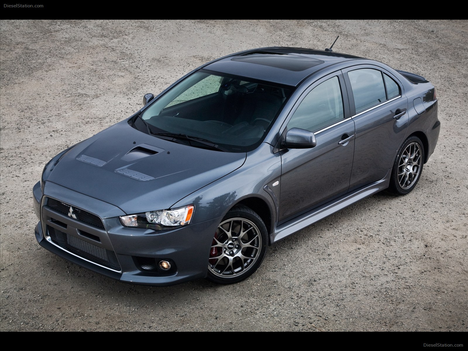 Mitsubishi Lancer Evolution MR Touring 2013 Mitsubishi Lancer Evolution MR Touring 2013