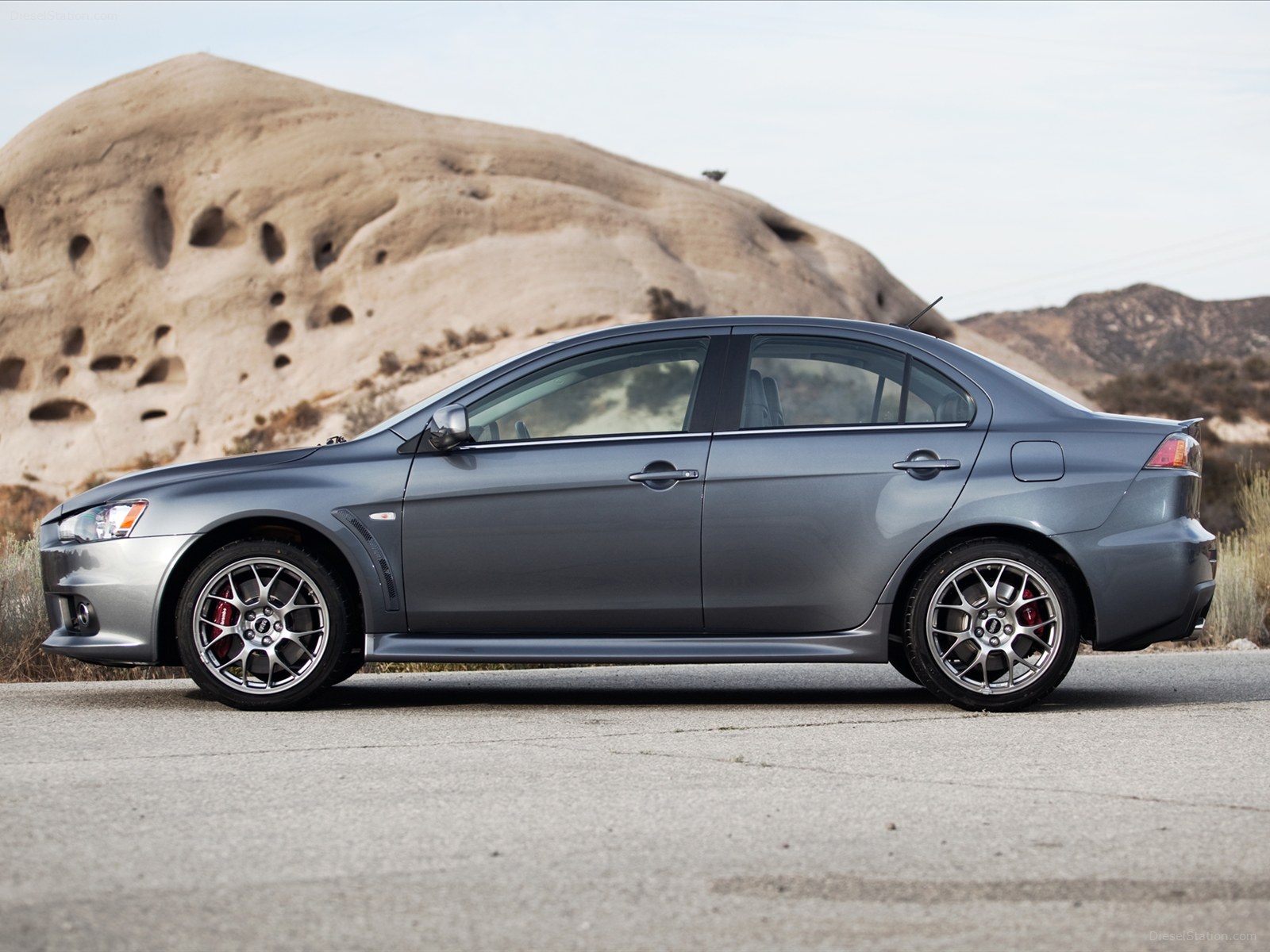 Mitsubishi Lancer Evolution MR Touring 2013 Mitsubishi Lancer Evolution MR Touring 2013