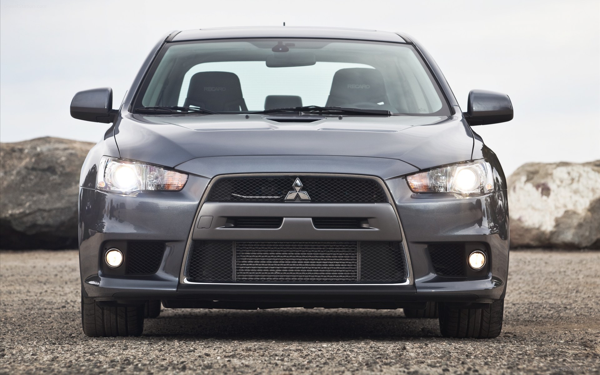 Mitsubishi Lancer Evolution MR Touring 2013 Mitsubishi Lancer Evolution MR Touring 2013