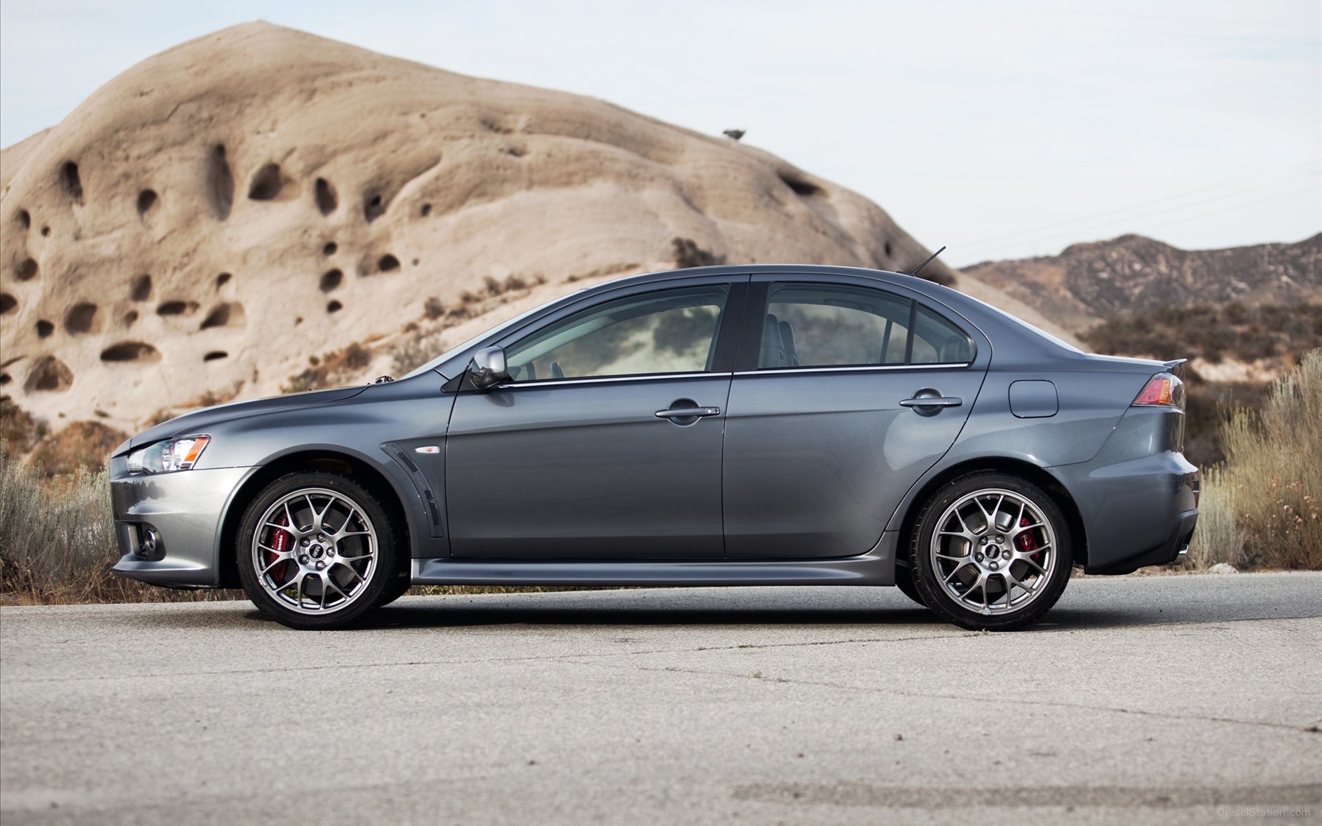 Mitsubishi Lancer Evolution MR Touring 2013 Mitsubishi Lancer Evolution MR Touring 2013