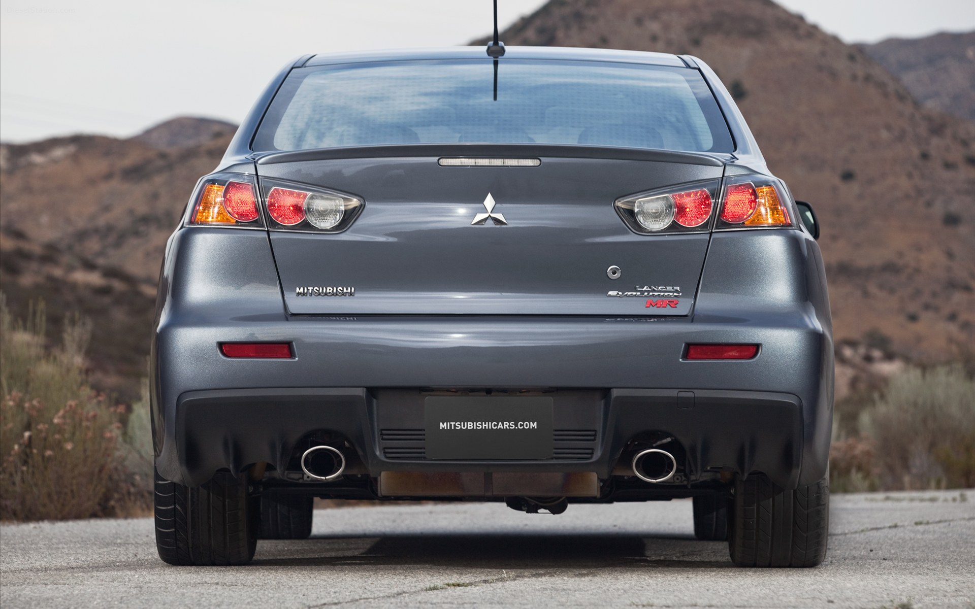 Mitsubishi Lancer Evolution MR Touring 2013 Mitsubishi Lancer Evolution MR Touring 2013