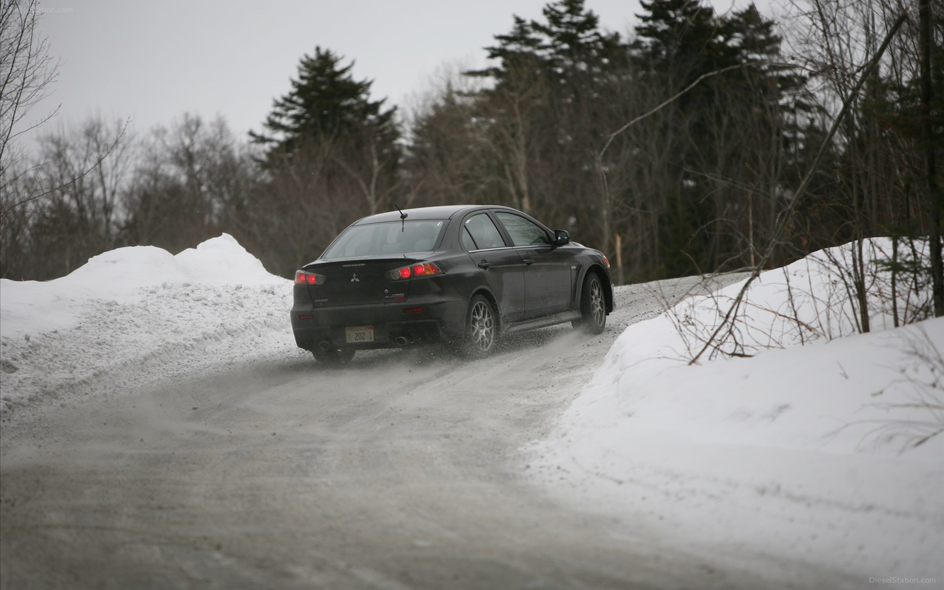 Mitsubishi Lancer Evolution MR Touring 2013