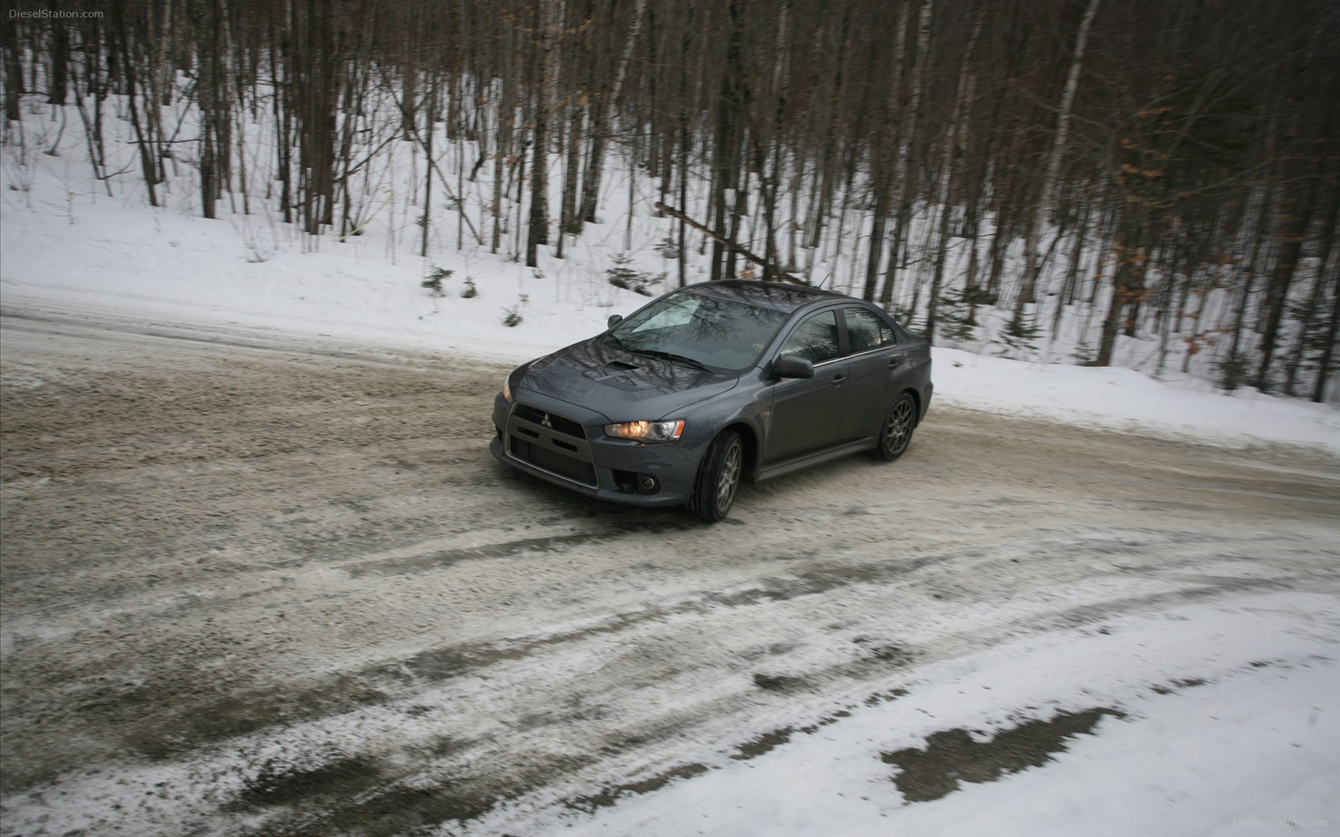 Mitsubishi Lancer Evolution MR Touring 2013