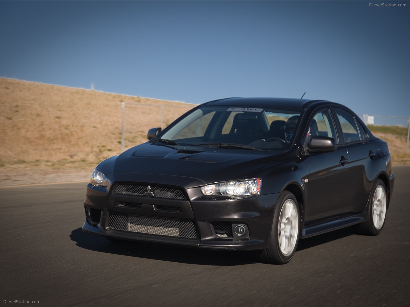 Mitsubishi Lancer Evolution SE 2010