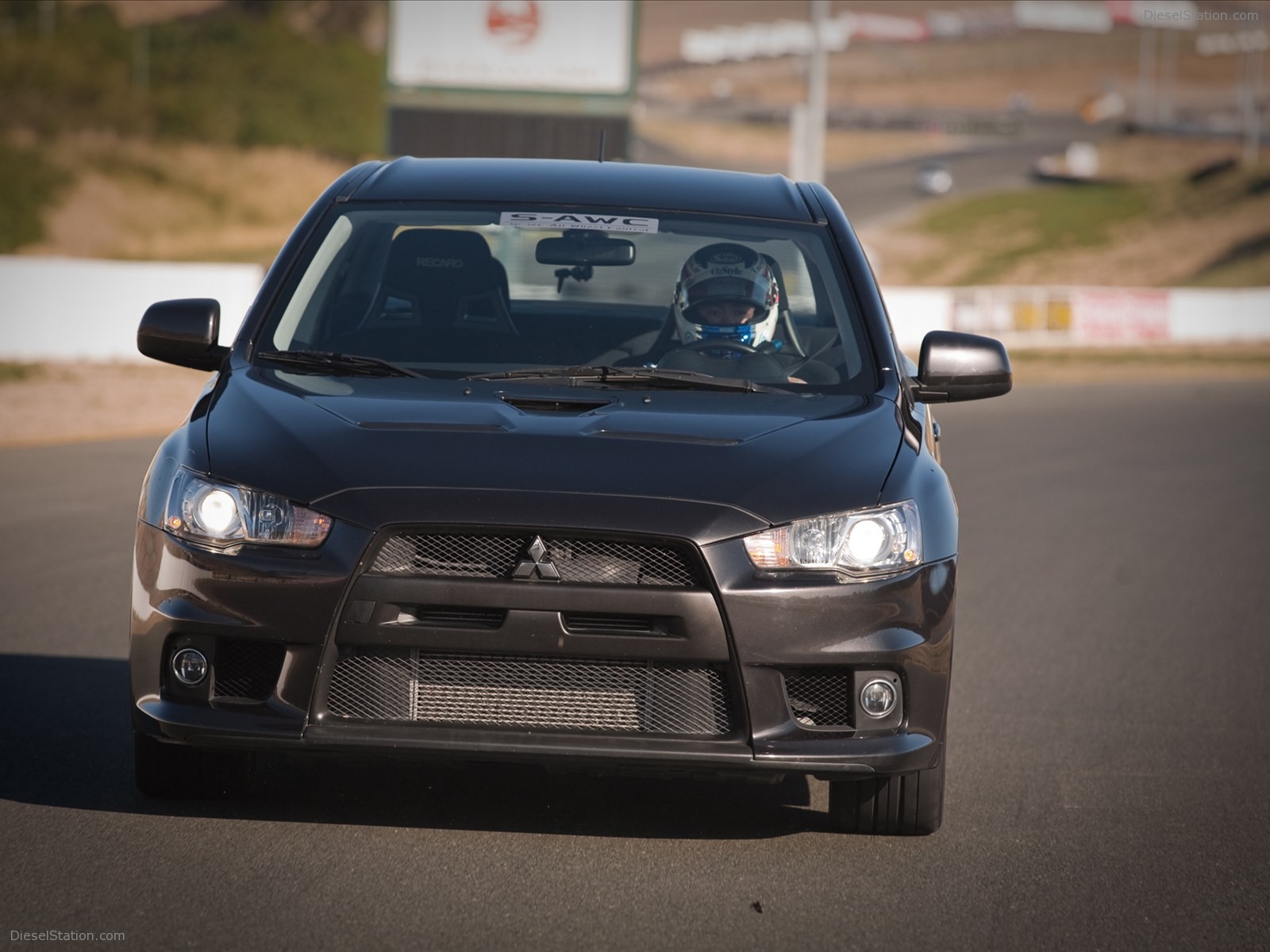 Mitsubishi Lancer Evolution SE 2010