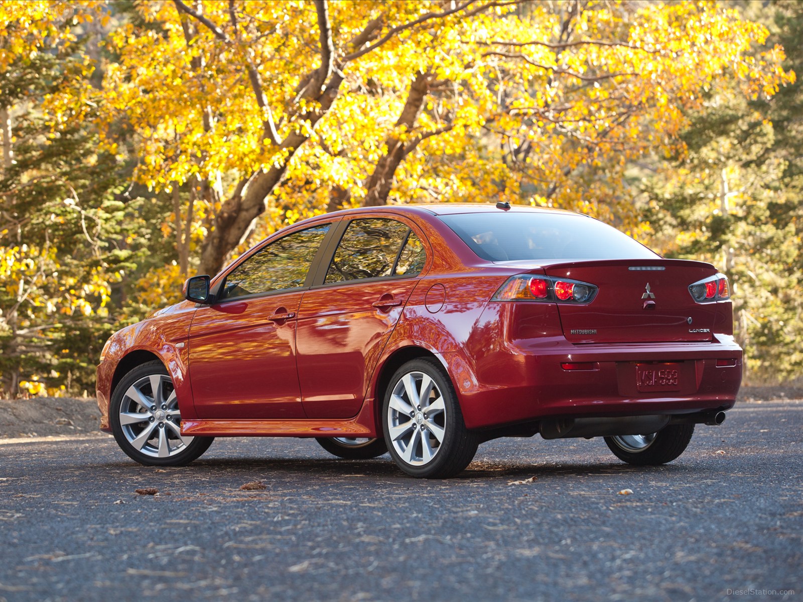 Mitsubishi Lancer GT 2013