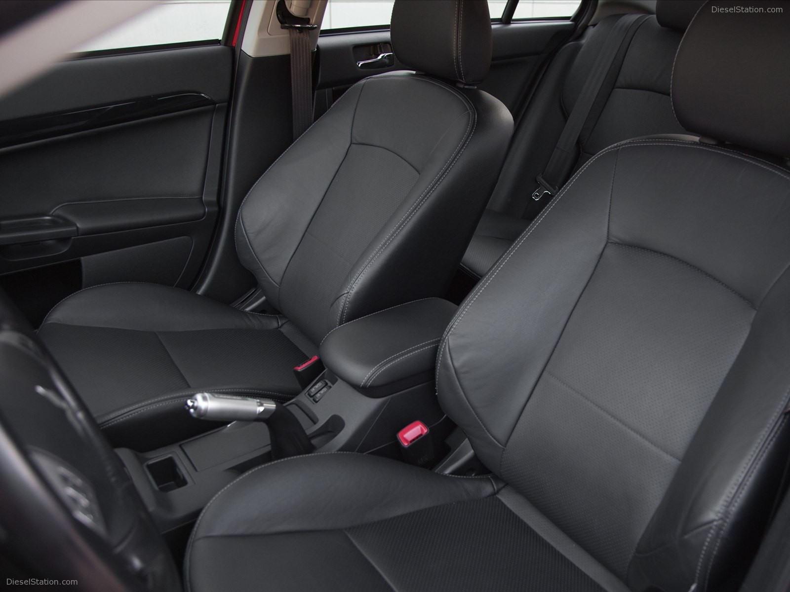 Mitsubishi Lancer GT Touring 2012