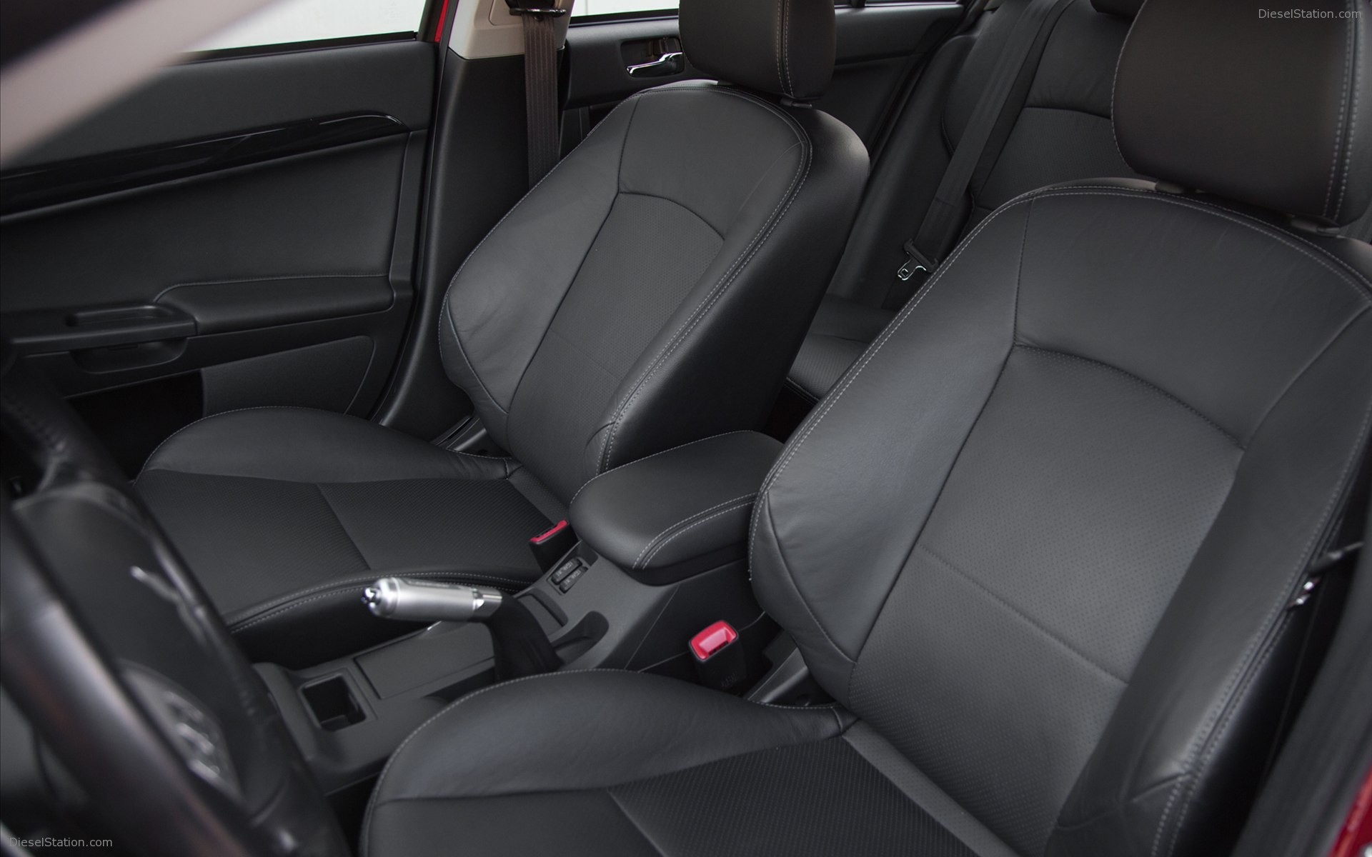 Mitsubishi Lancer GT Touring 2012