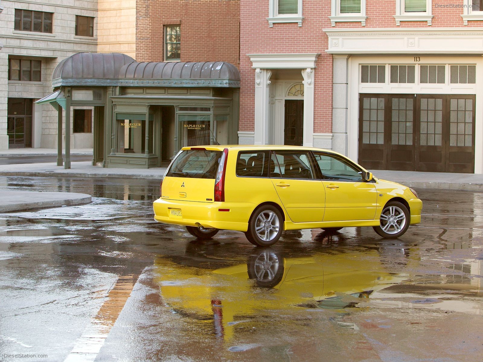 Mitsubishi Lancer